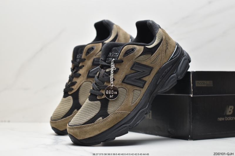 New Balance Sneakers